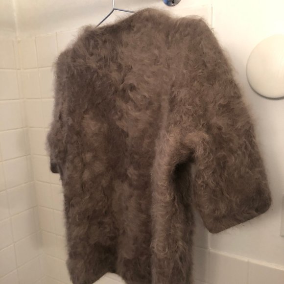 LOUIS VUITTON Angora cropped sweater Size L, soft - Picture 2 of 6